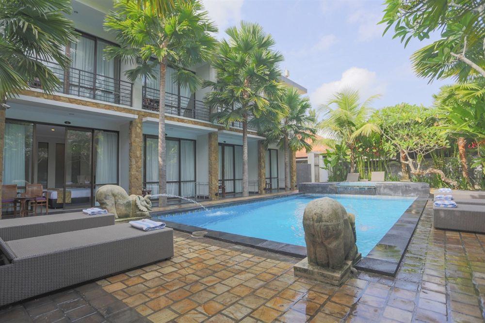 The Grand Sunti Hotel BALI Exterior photo